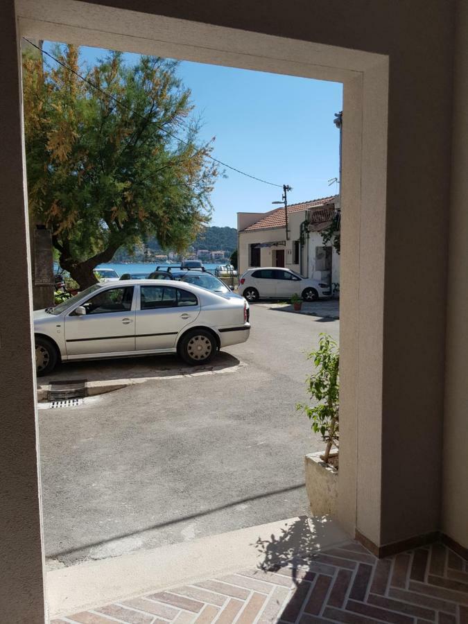 Apartment Lorenco Tisno